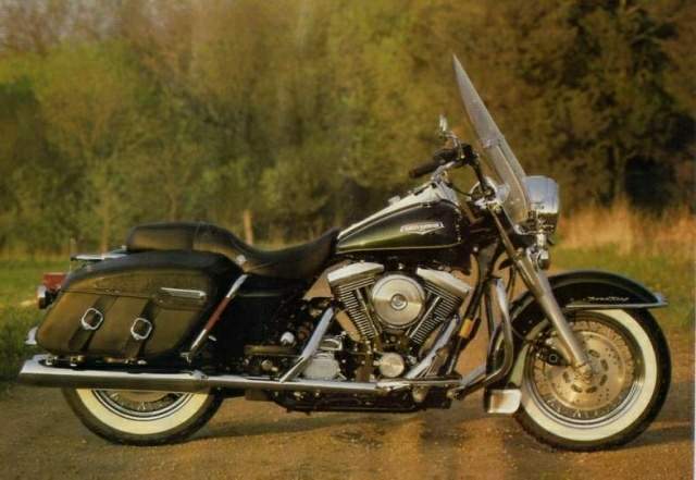 Harley Davidson FLTR Road Glide